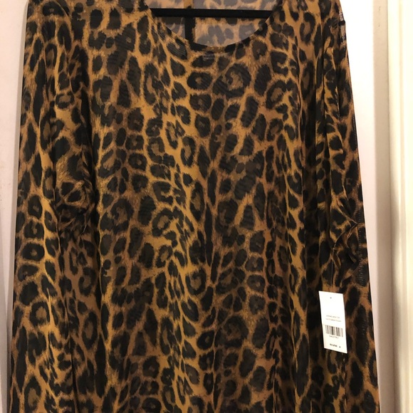 Fashion to Figure Tops - Beautiful blouse